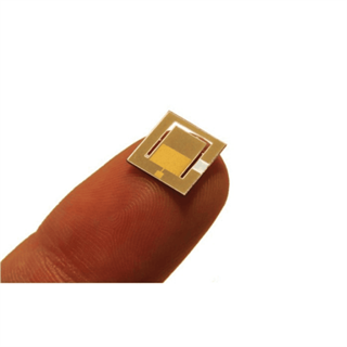 Piezoelectric InSensorTM Thick Film chip on fingertip